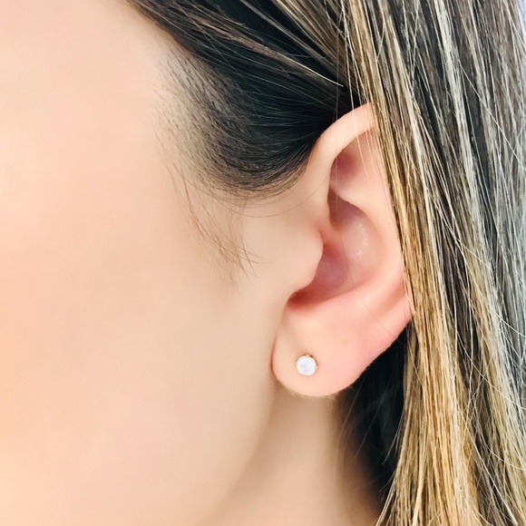 14K gold filled cz diamond studs - Picture 2 of 4